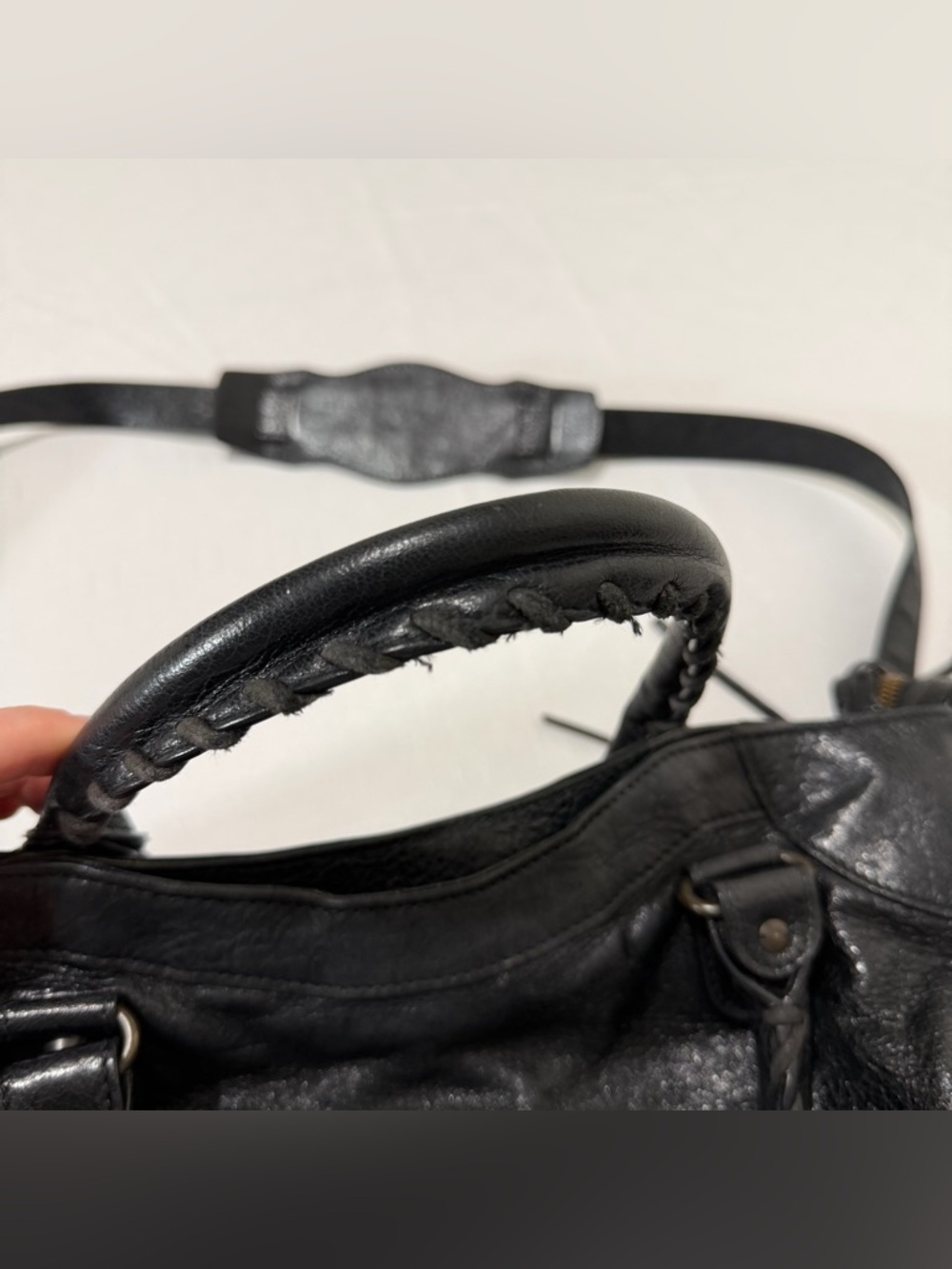Balenciaga Classic Velo Black Leather Bag Aged Brass Moto Crossbody - Picture 6 of 16